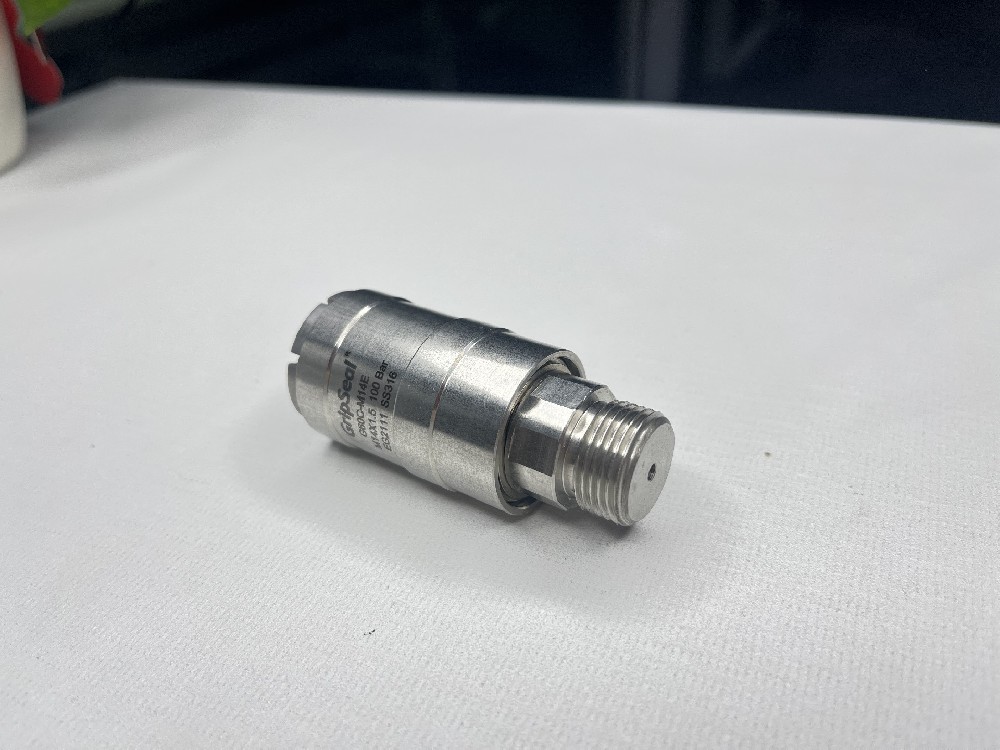 格雷希爾GripSeal油壓快速接頭的通用性，提升工業(yè)連接效率的關(guān)鍵組件.jpg