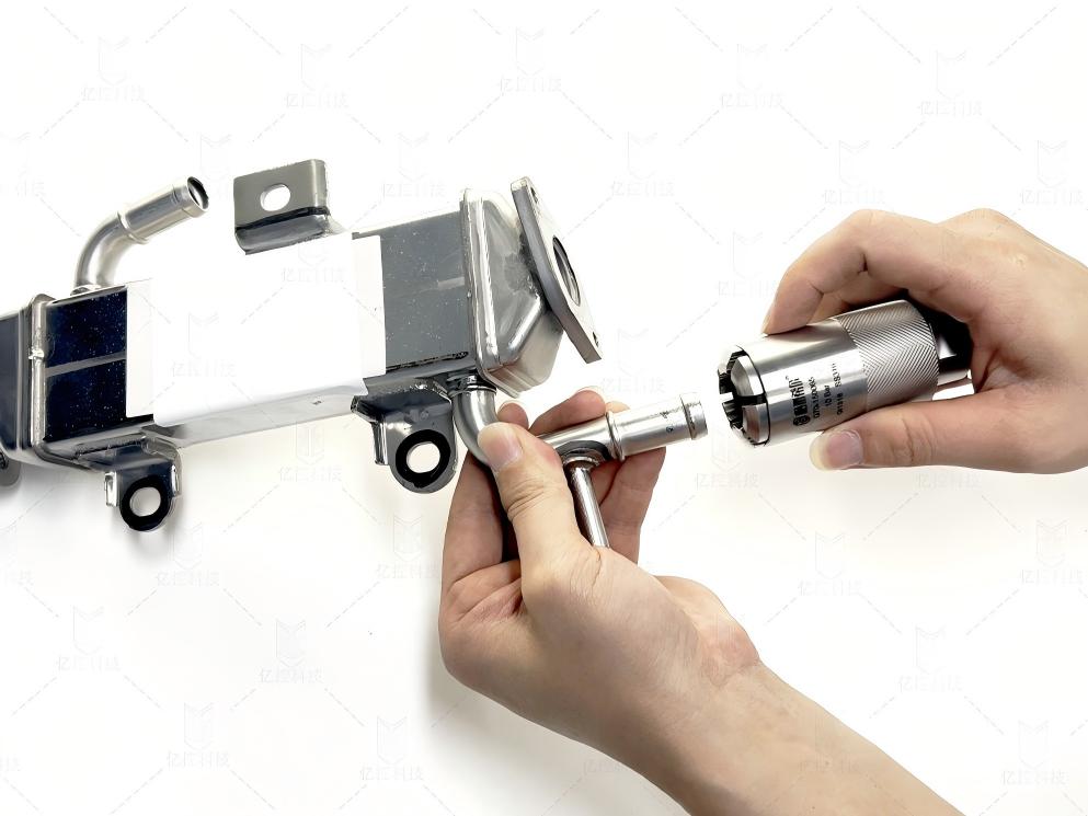 G70在發(fā)動(dòng)機(jī)廢氣循環(huán)冷卻器的應(yīng)用G25A -0.010.jpg